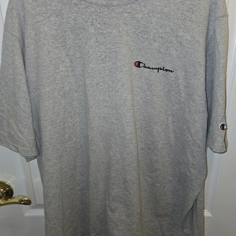 Champion Men's Gray and Light Blue Logo Tees 2XL (Lot Of 4) - Picture 9 of 10